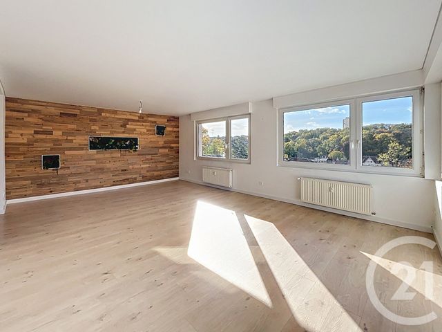 Appartement F4 à vendre - 4 pièces - 101 m2 - St Julien Les Metz - 57 - LORRAINE