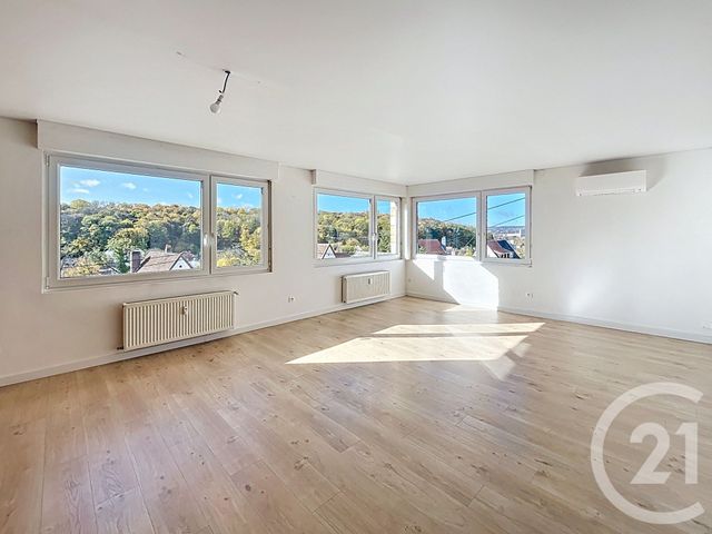 Appartement F4 à vendre - 4 pièces - 101 m2 - St Julien Les Metz - 57 - LORRAINE