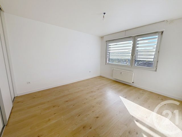 Appartement F4 à vendre - 4 pièces - 101 m2 - St Julien Les Metz - 57 - LORRAINE