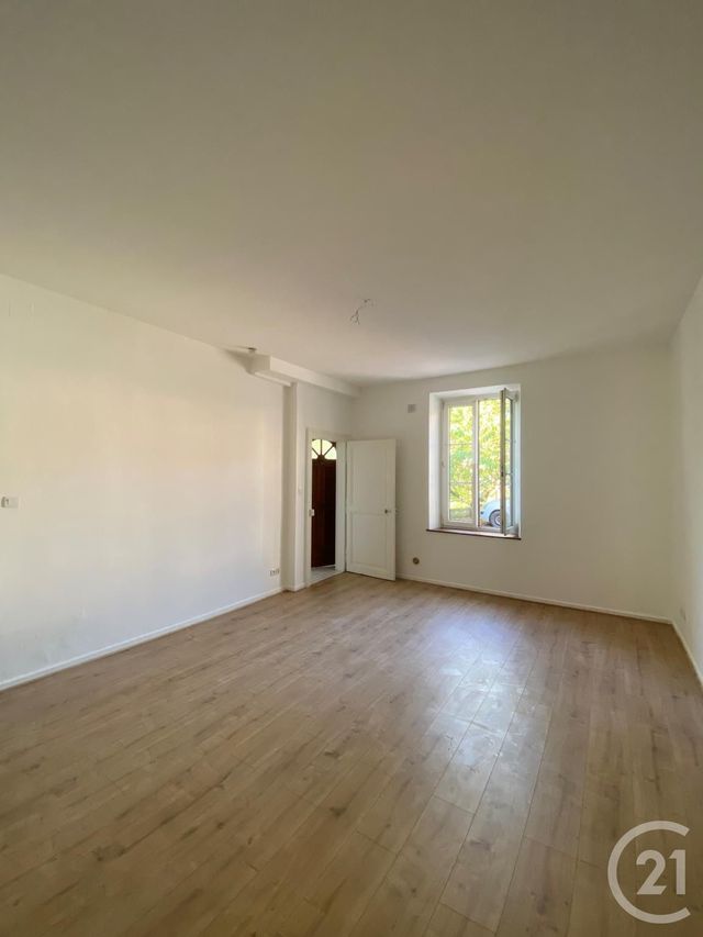 Afficher la photo en grand Immeuble à vendre - 237 m2 - Joeuf - 54 - LORRAINE