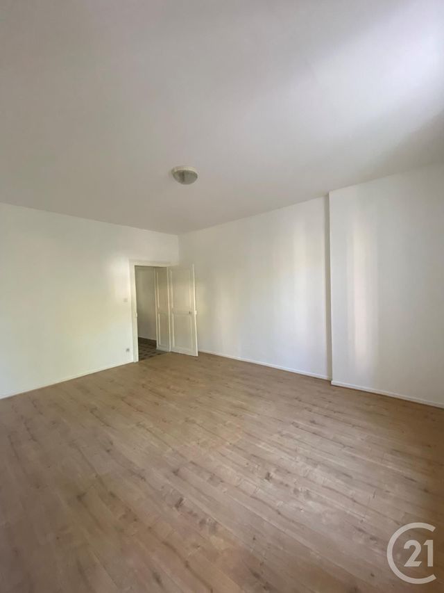 Afficher la photo en grand Immeuble à vendre - 237 m2 - Joeuf - 54 - LORRAINE