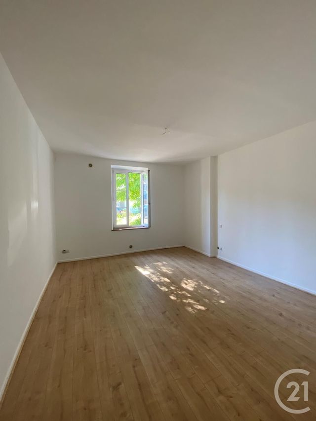 Afficher la photo en grand Immeuble à vendre - 237 m2 - Joeuf - 54 - LORRAINE