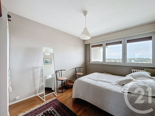 Afficher la photo en grand Appartement F4 à vendre - 4 pièces - 72 m2 - Metz - 57 - LORRAINE