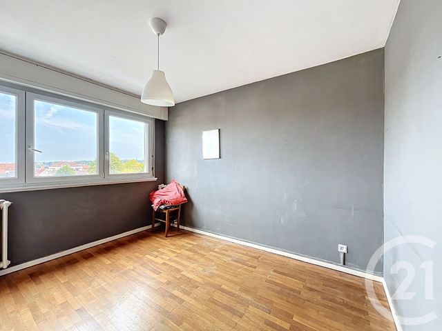 Afficher la photo en grand Appartement F4 à vendre - 4 pièces - 72 m2 - Metz - 57 - LORRAINE