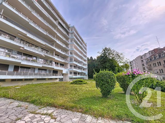 Afficher la photo en grand Appartement F4 à vendre - 4 pièces - 72 m2 - Metz - 57 - LORRAINE