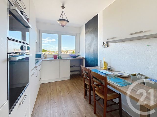 Afficher la photo en grand Appartement F4 à vendre - 4 pièces - 72 m2 - Metz - 57 - LORRAINE