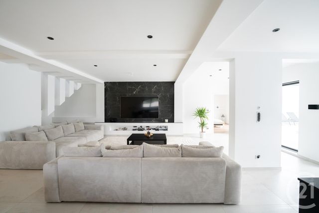 Maison à vendre - 8 pièces - 218 m2 - Ogy Montoy Flanville - 57 - LORRAINE