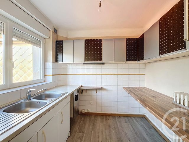 Afficher la photo en grand Appartement F4 à vendre - 4 pièces - 89,74 m2 - Marly - 57 - LORRAINE