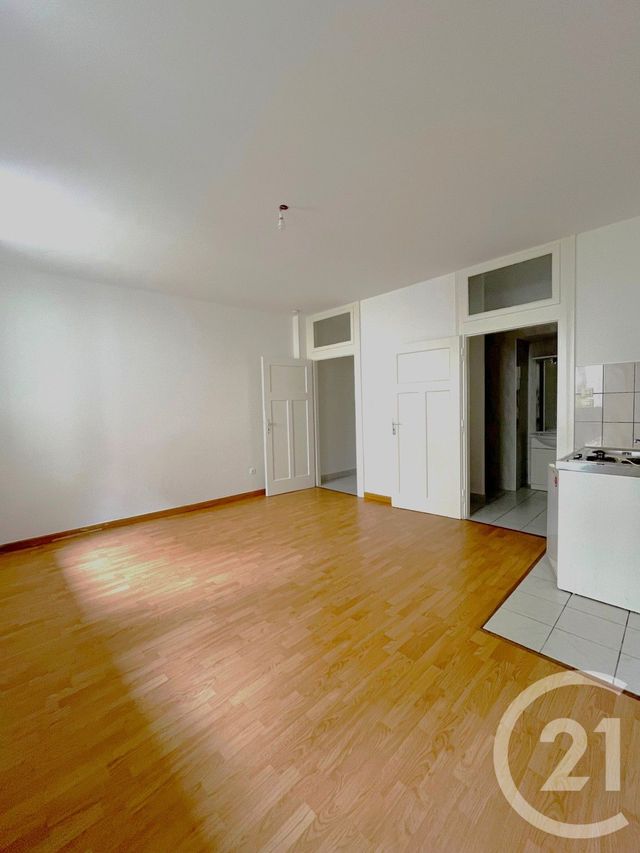 Appartement F1 à louer - 1 pièce - 29,90 m2 - Metz - 57 - LORRAINE