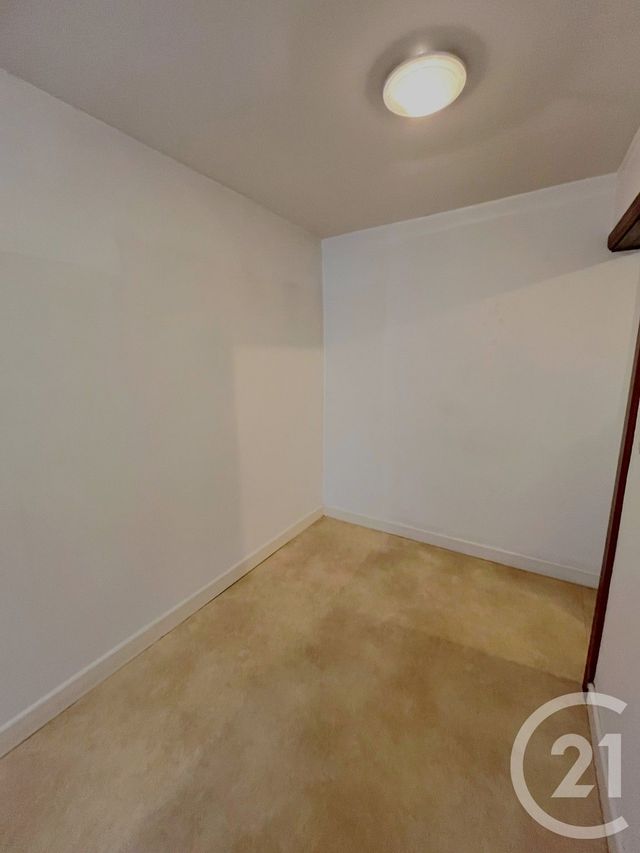 Appartement F3 à louer - 3 pièces - 79,63 m2 - Chateau Salins - 57 - LORRAINE