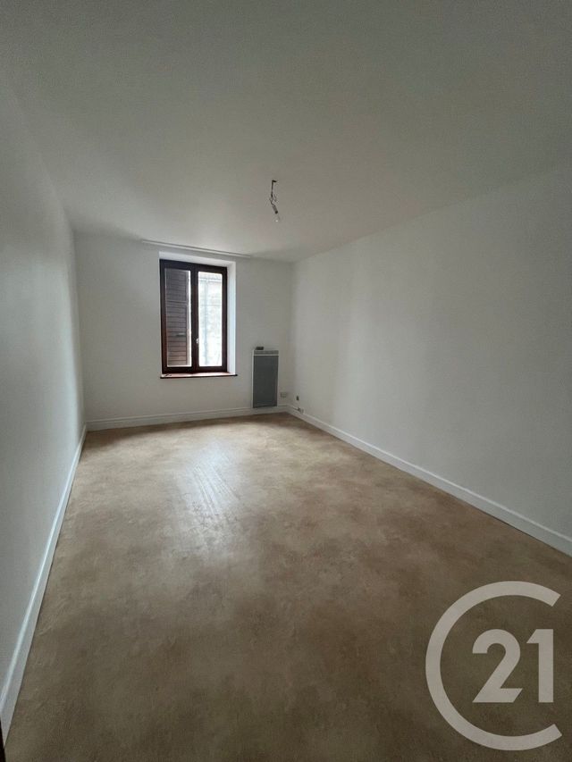 Appartement F3 à louer - 3 pièces - 79,63 m2 - Chateau Salins - 57 - LORRAINE