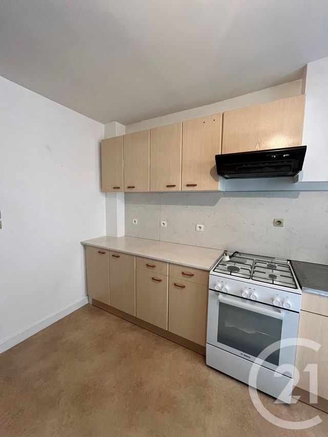 Appartement F3 à louer - 3 pièces - 79,63 m2 - Chateau Salins - 57 - LORRAINE