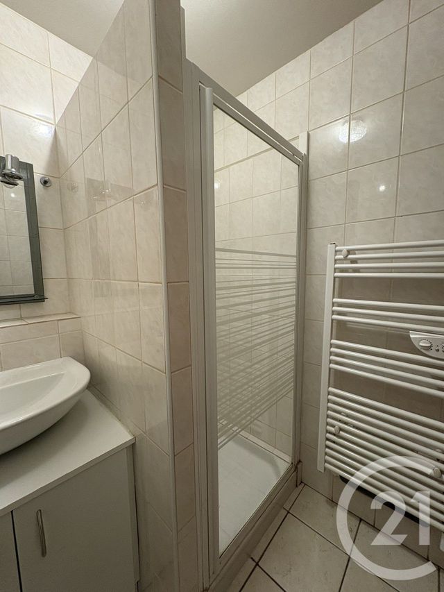 Appartement F3 &agrave; louer - 3 pi&egrave;ces - 79,63 m2 - Chateau Salins - 57 - LORRAINE