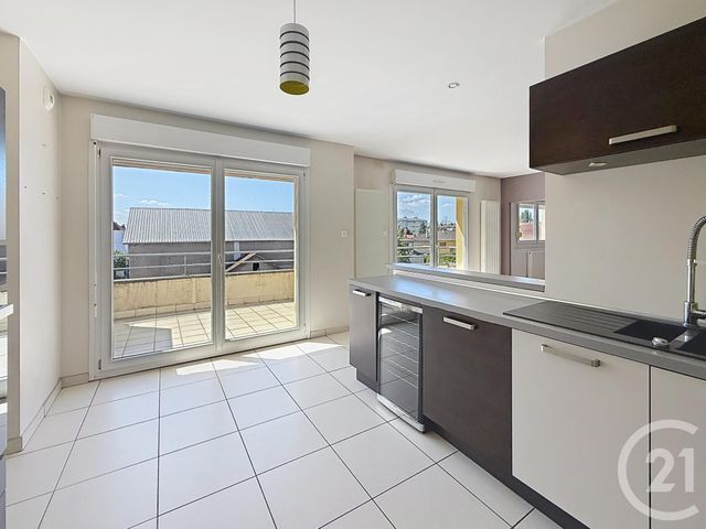 Afficher la photo en grand Appartement F5 à vendre - 5 pièces - 87 m2 - Talange - 57 - LORRAINE