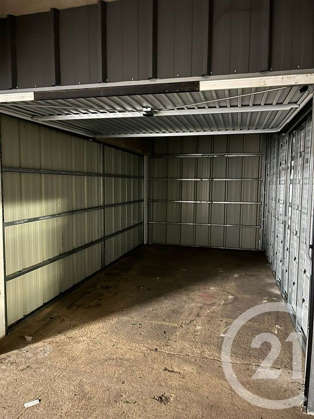 Parking à louer - 15 m2 - Thionville - 57 - LORRAINE