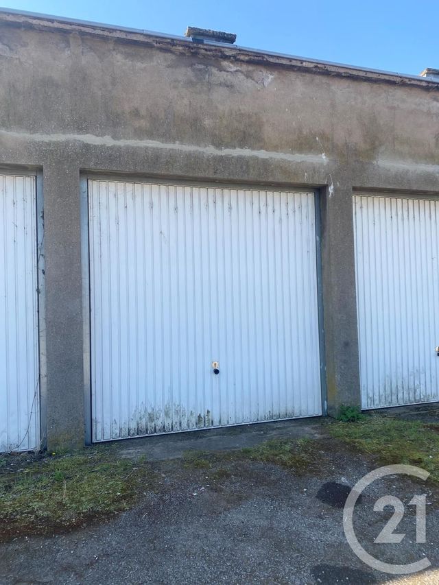 Parking à louer - 16 m2 - Moyeuvre Grande - 57 - LORRAINE
