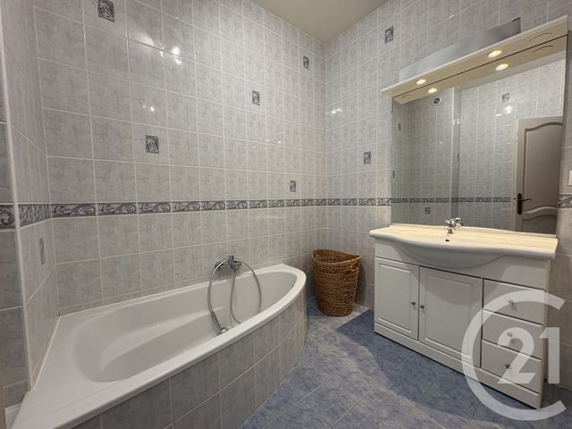 Appartement F3 &agrave; louer - 3 pi&egrave;ces - 74,68 m2 - Metz - 57 - LORRAINE