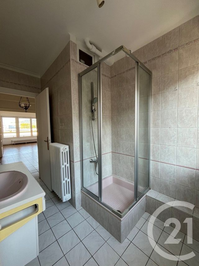 Appartement F3 à louer - 3 pièces - 87,56 m2 - Metz - 57 - LORRAINE