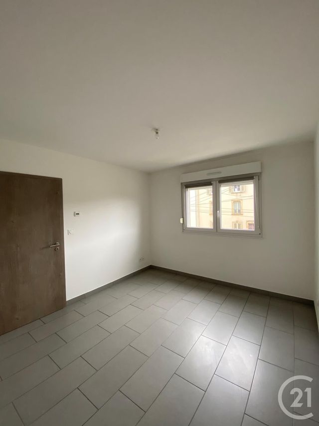 Appartement F3 à louer - 2 pièces - 55,56 m2 - Thionville - 57 - LORRAINE