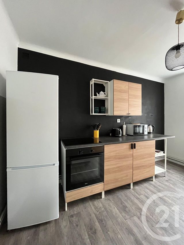 Afficher la photo en grand Appartement F5 à louer - 5 pièces - 90,19 m2 - Ars Sur Moselle - 57 - LORRAINE