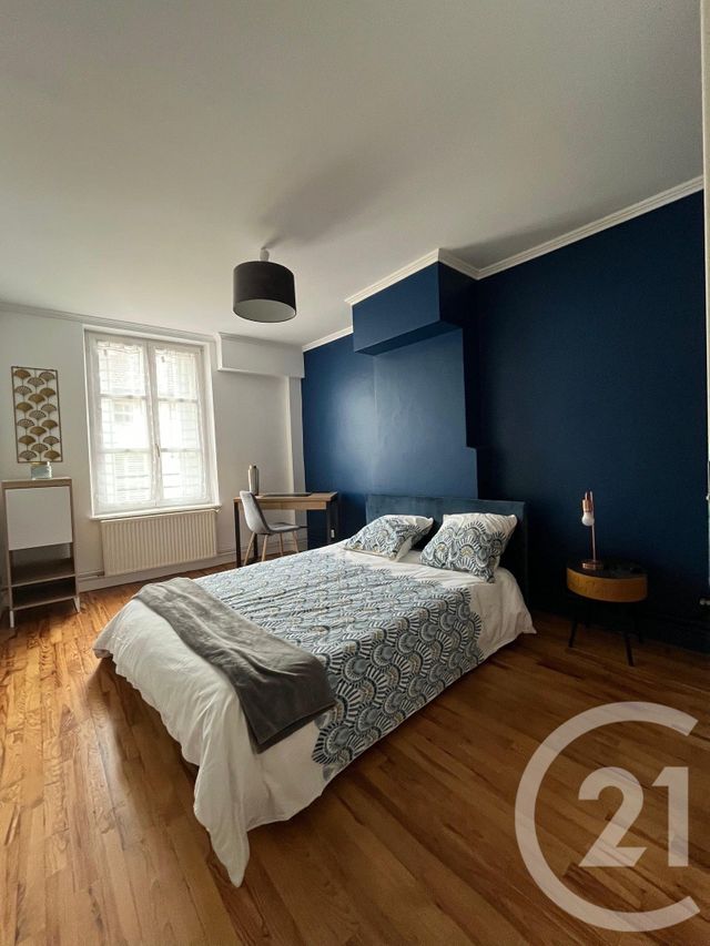 Afficher la photo en grand Appartement F5 à louer - 5 pièces - 90,19 m2 - Ars Sur Moselle - 57 - LORRAINE