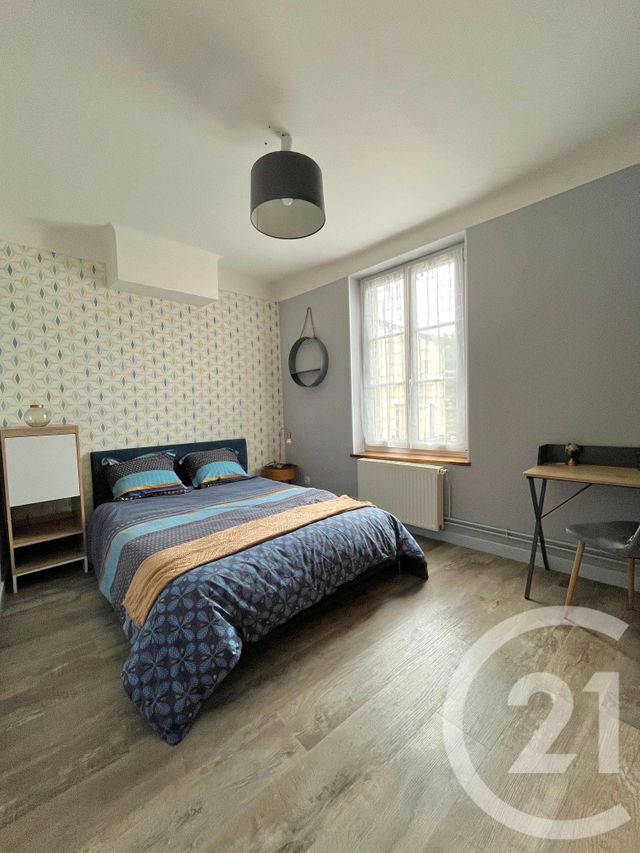 Afficher la photo en grand Appartement F5 à louer - 5 pièces - 90,19 m2 - Ars Sur Moselle - 57 - LORRAINE