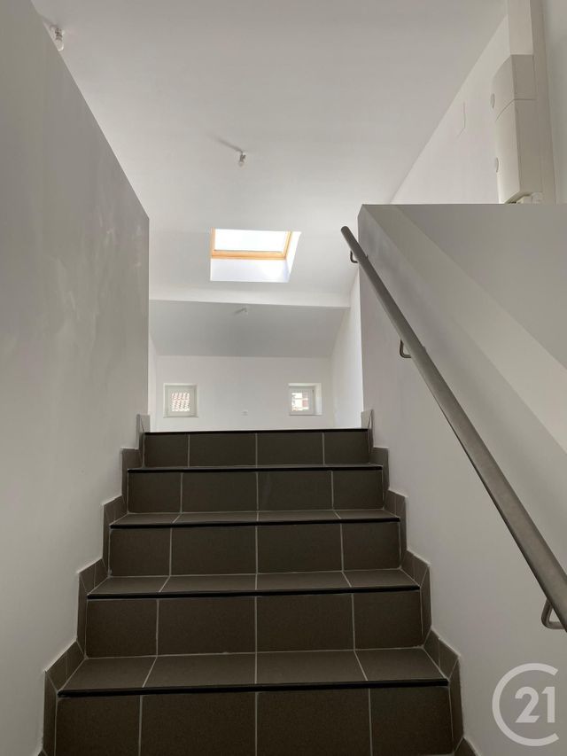 Appartement F4 à louer - 5 pièces - 80,10 m2 - Boulay Moselle - 57 - LORRAINE