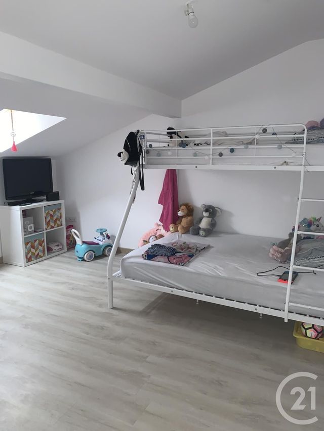 Appartement F4 à louer - 5 pièces - 80,10 m2 - Boulay Moselle - 57 - LORRAINE