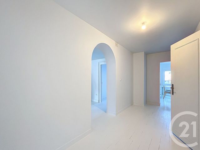 Appartement F3 à vendre - 5 pièces - 151,50 m2 - Courcelles Chaussy - 57 - LORRAINE