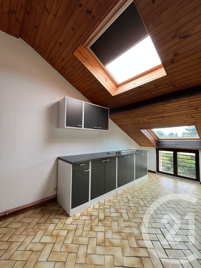 Appartement F4 à louer - 4 pièces - 108 m2 - St Julien Les Metz - 57 - LORRAINE