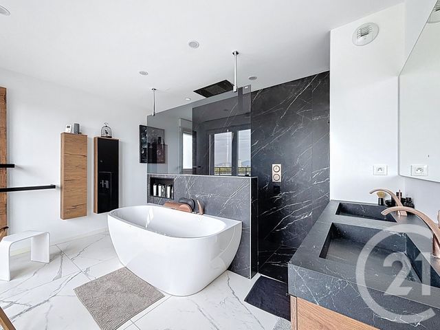 Appartement Loft à vendre - 5 pièces - 138 m2 - Metz - 57 - LORRAINE