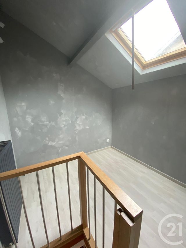 Appartement F3 à louer - 3 pièces - 61 m2 - Moyeuvre Grande - 57 - LORRAINE