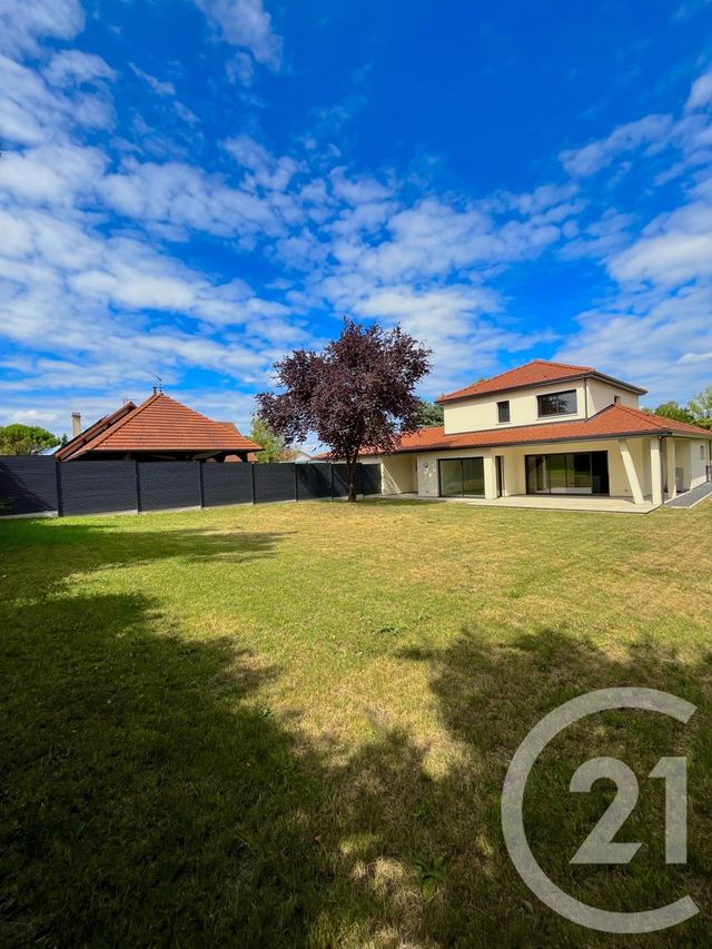 Maison à louer CHARLY ORADOUR
