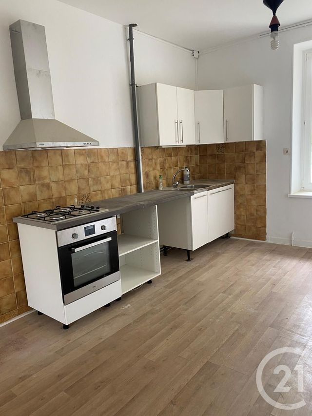 Afficher la photo en grand Appartement F3 à louer - 3 pièces - 79,51 m2 - Joeuf - 54 - LORRAINE