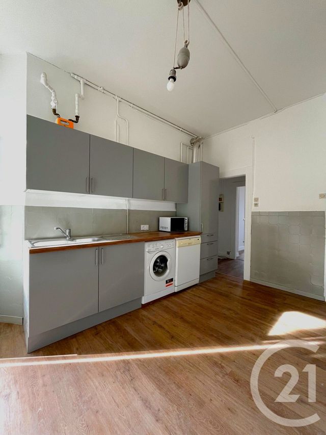 Appartement F3 à louer - 3 pièces - 71 m2 - Montigny Les Metz - 57 - LORRAINE