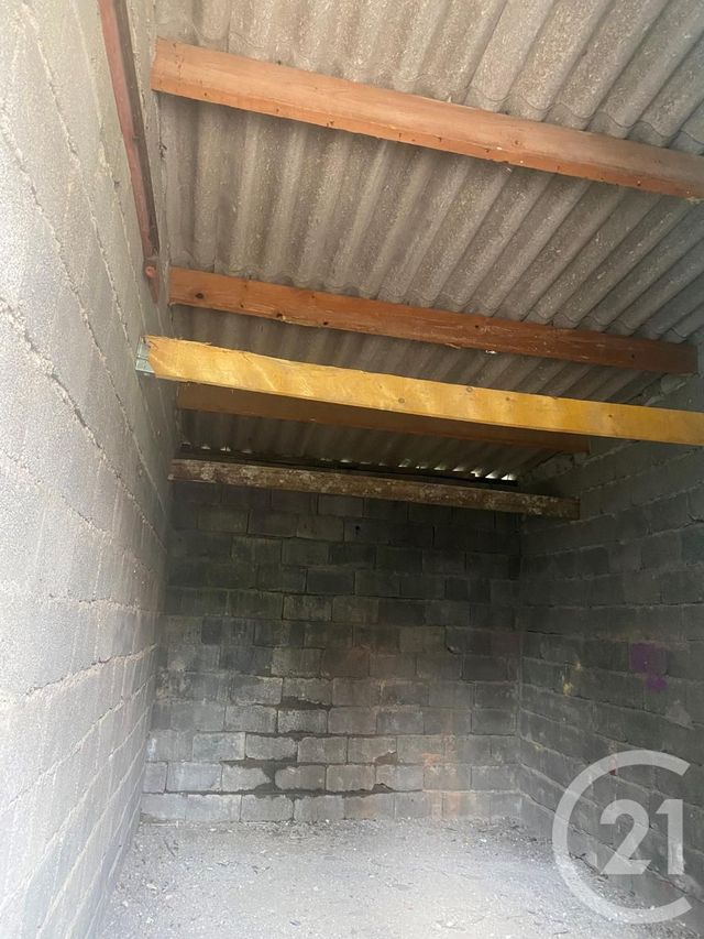 Parking à louer - 20 m2 - St Julien Les Metz - 57 - LORRAINE