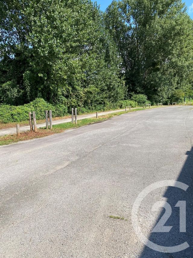 Parking à louer - 16 m2 - Moyeuvre Grande - 57 - LORRAINE