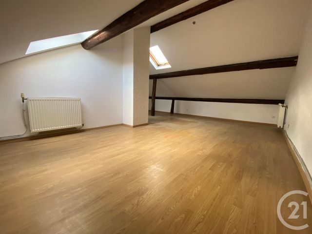 Appartement F4 à louer - 4 pièces - 78,31 m2 - Rosselange - 57 - LORRAINE