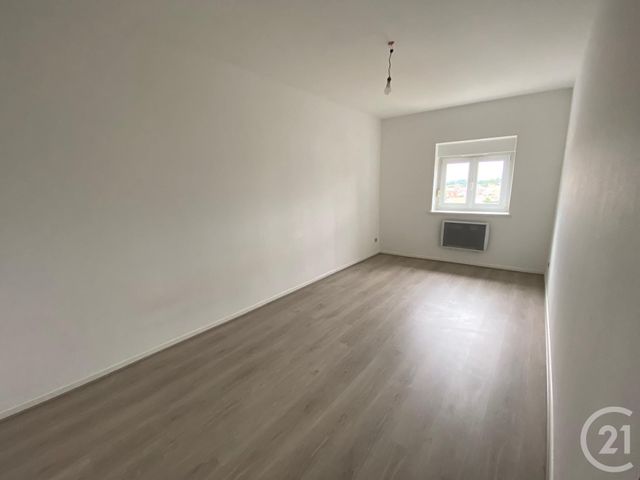 Appartement F3 à louer - 3 pièces - 65,59 m2 - Ste Marie Aux Chenes - 57 - LORRAINE