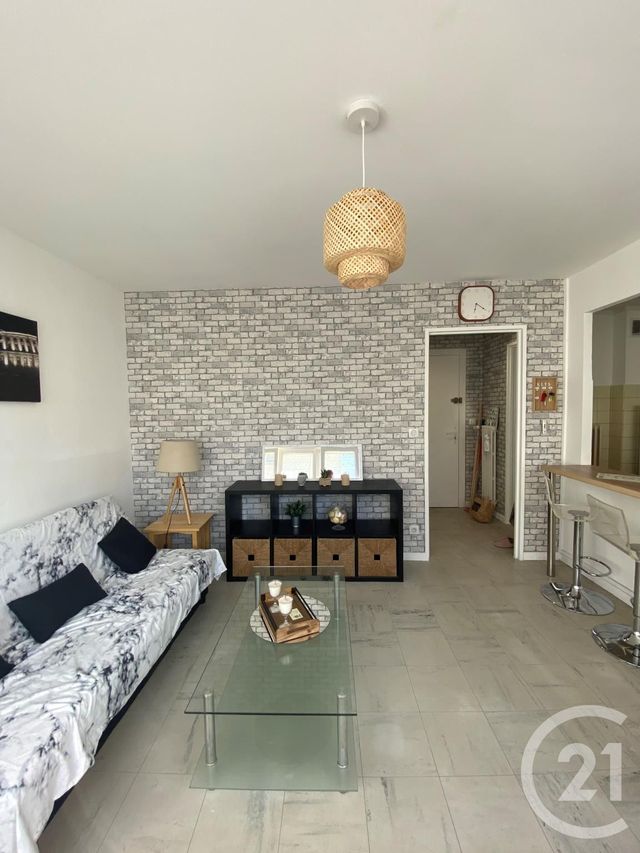 Appartement F2 à louer - 2 pièces - 43,04 m2 - Metz - 57 - LORRAINE