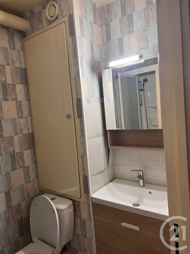 Appartement F2 à louer - 2 pièces - 48,70 m2 - Metz - 57 - LORRAINE
