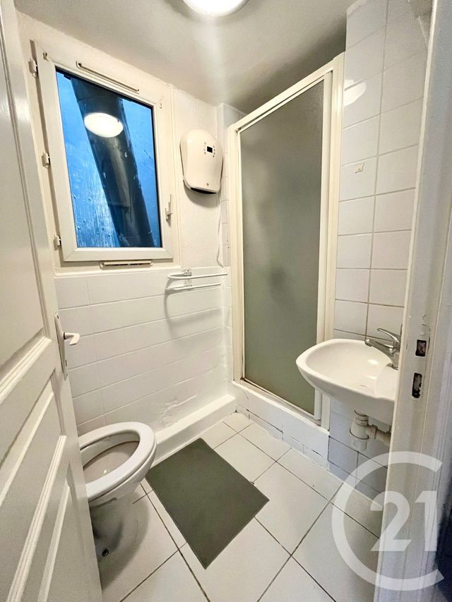 Appartement F1 &agrave; louer - 1 pi&egrave;ce - 27,28 m2 - Metz - 57 - LORRAINE