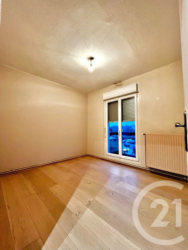 Appartement F5 &agrave; louer - 5 pi&egrave;ces - 80,62 m2 - Metz - 57 - LORRAINE