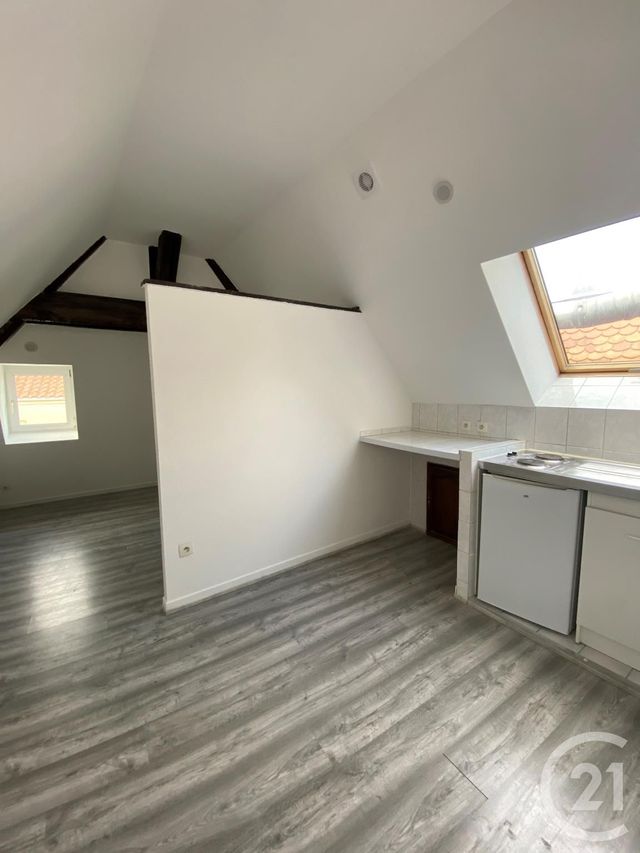 Appartement F1 &agrave; louer - 1 pi&egrave;ce - 24,80 m2 - Metz - 57 - LORRAINE
