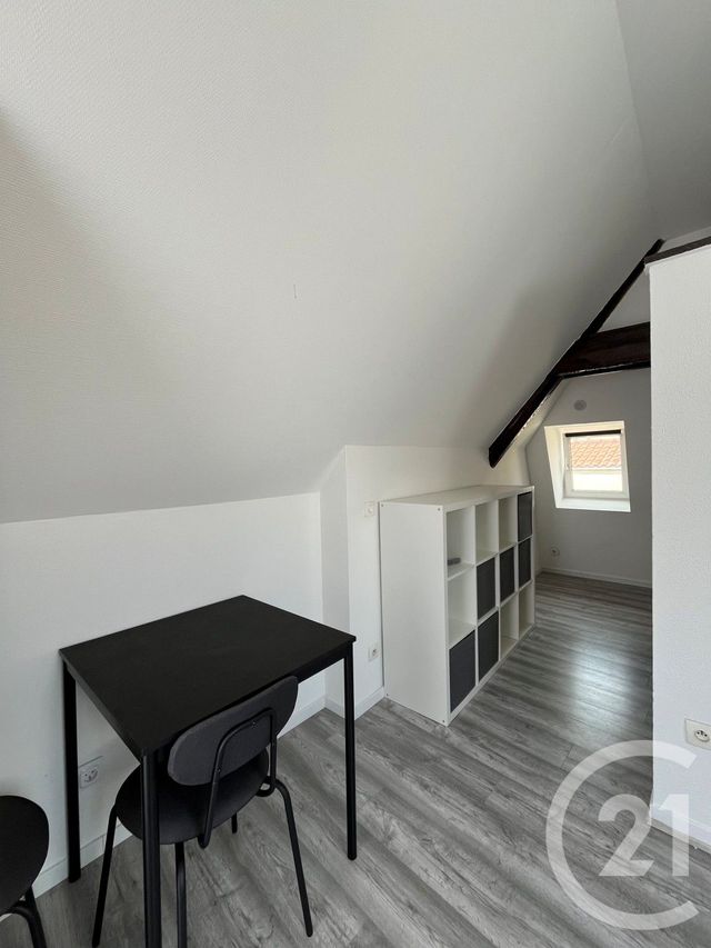 Appartement F1 &agrave; louer - 1 pi&egrave;ce - 24,80 m2 - Metz - 57 - LORRAINE
