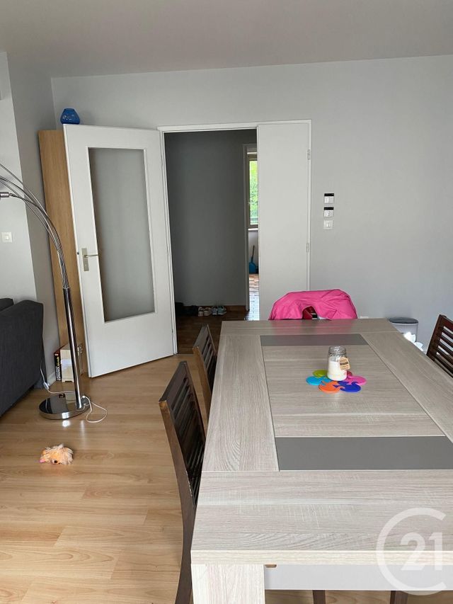 Appartement F4 &agrave; louer - 4 pi&egrave;ces - 84,22 m2 - Metz - 57 - LORRAINE