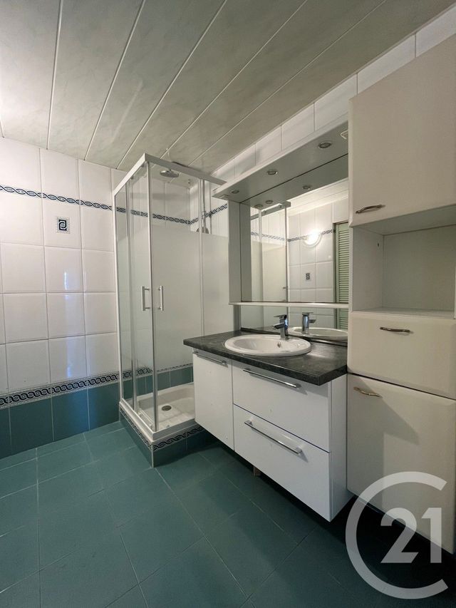 Appartement F5 &agrave; louer - 5 pi&egrave;ces - 74,72 m2 - Metz - 57 - LORRAINE