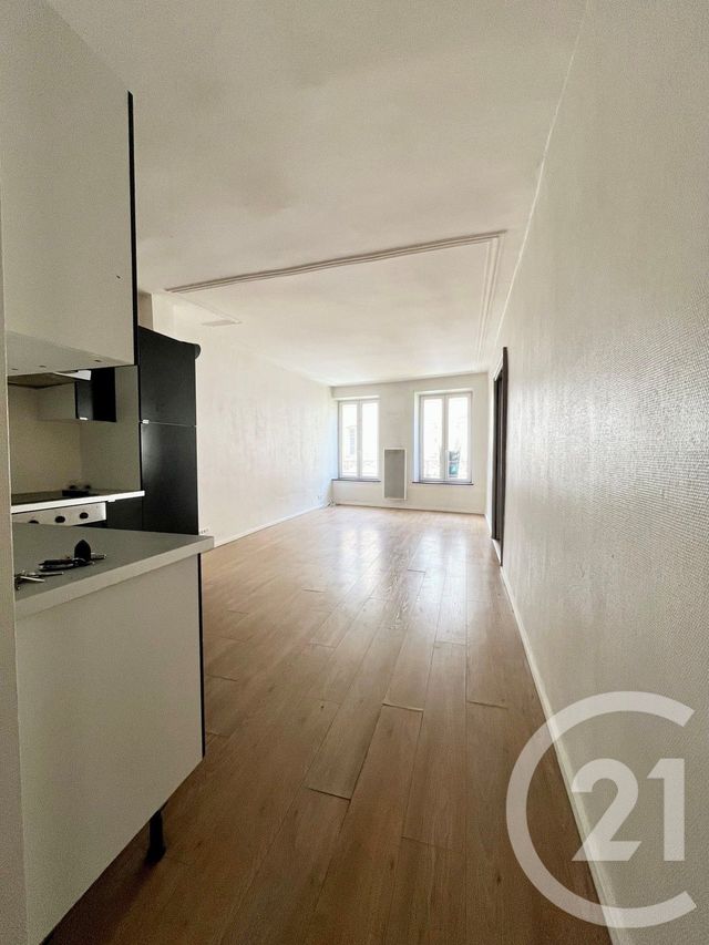 Appartement F3 &agrave; louer - 3 pi&egrave;ces - 61,23 m2 - Metz - 57 - LORRAINE
