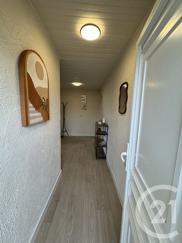 Appartement F3 &agrave; louer - 3 pi&egrave;ces - 69,21 m2 - Pagny Sur Moselle - 54 - LORRAINE