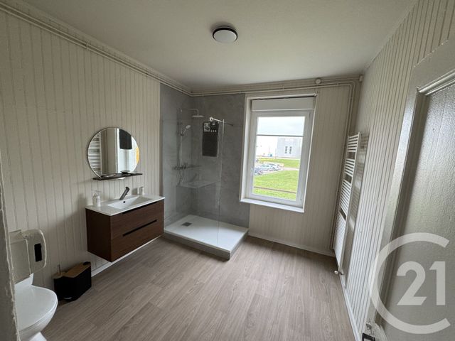 Appartement F3 &agrave; louer - 3 pi&egrave;ces - 69,21 m2 - Pagny Sur Moselle - 54 - LORRAINE